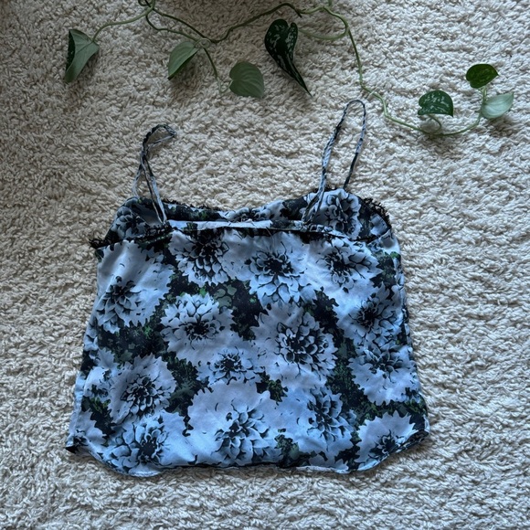 Fleur Du Mal Silk and Lace Trim Blue Floral Cami - Picture 4 of 6